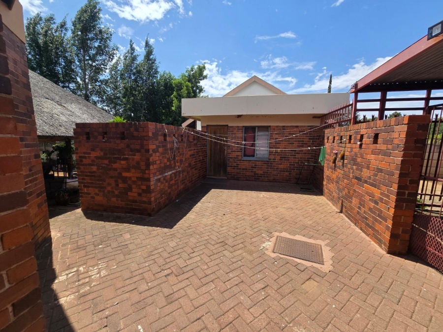 4 Bedroom Property for Sale in Universitas Free State